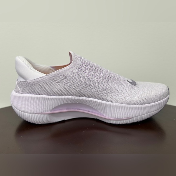 Nike Reina EasyOn Lilac - Picture 2 of 9